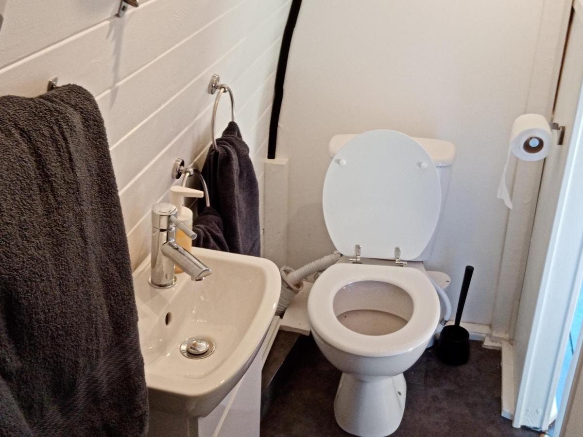 Wee Hoose Glaping Pod 2 호텔 Skail 외부 사진
